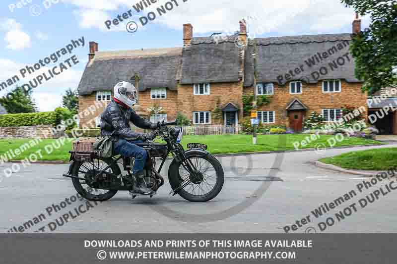 Vintage motorcycle club;eventdigitalimages;no limits trackdays;peter wileman photography;vintage motocycles;vmcc banbury run photographs